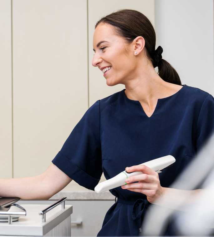 ortodontinis gydymas kapomis